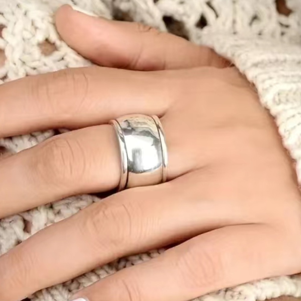 Wide Circle Ring